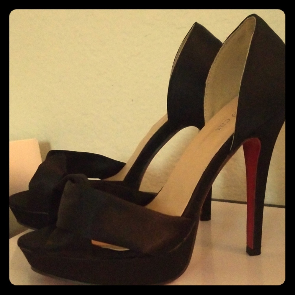 Black heels